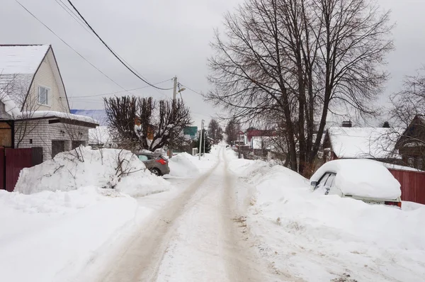 Route de campagne couverte de neige — Photo