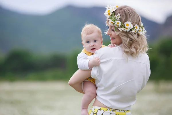 Happy Mother Holds Her Arms Her Newborn Son Standing Outdoors — Stock Photo, Image