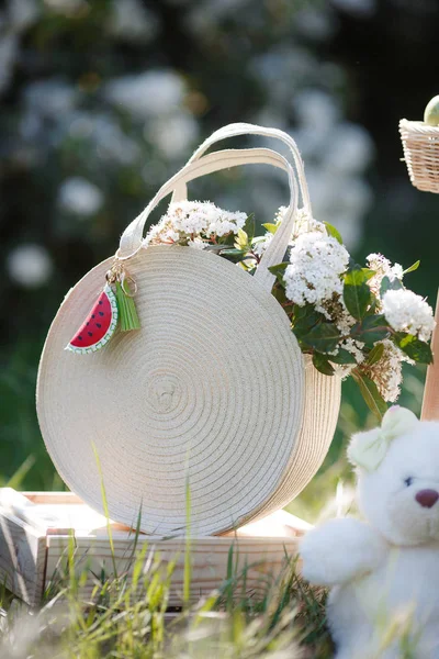 Little Mistress Things White Flowering Bushes Basket Green Apples Straw — Stock Photo, Image