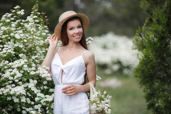 Beautiful Girl Romantic Hairstyle Professional Make Enjoys Smell Whites Colors — Stock Photo, Image