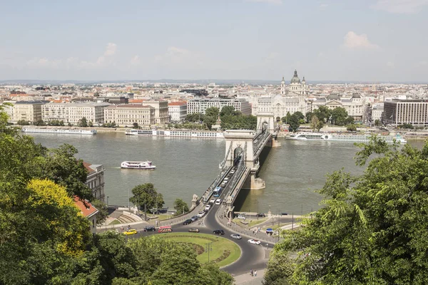 ブダペストのパノラマ風景 ヨーロッパで最も素晴らしい都市 水平ショット — ストック写真