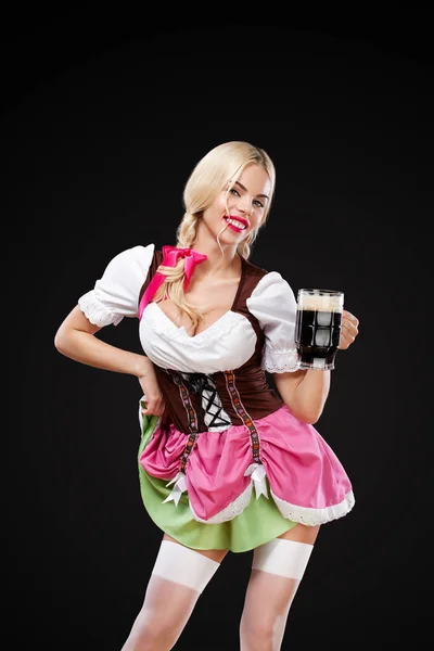 Halblanges Porträt Einer Jungen Sexy Blondine Mit Großer Brust Die — Stockfoto