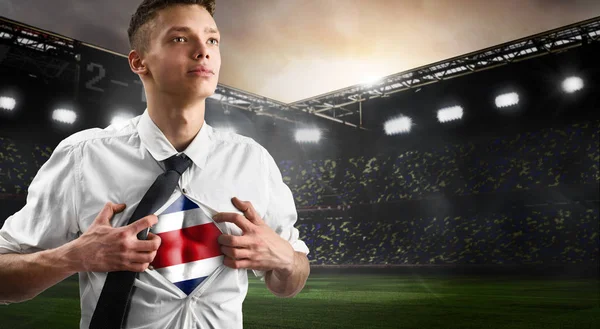 Costa Rica voetbal of de voetbal supporter met vlag — Stockfoto