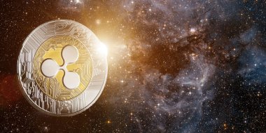 Yükselen güneş ile uzayda dalgalanma