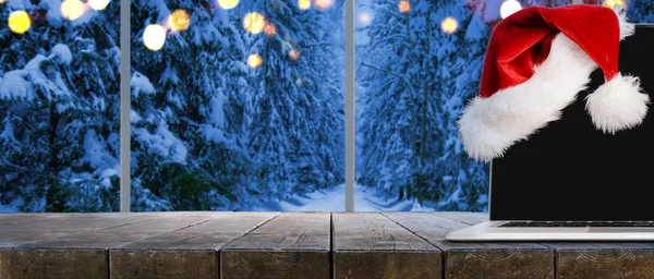 Різдвяне робоче місце з панорамним видом — стокове фото