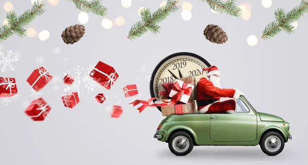 Santa Claus Countdown on car — стоковое фото