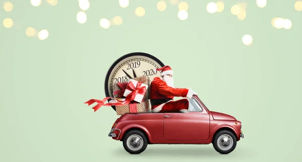Conto alla rovescia di Babbo Natale sulla macchina — Foto Stock