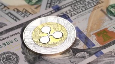 Altın bitcoin dolar aleyhine