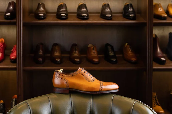 Men footwear boutique store — Stock Photo, Image