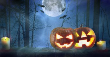 Halloween pumpkins ormandaki