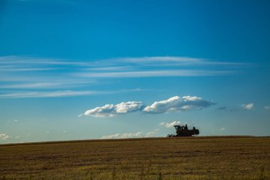 Hasat makinesi tarım hasat toplar 