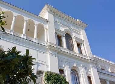 Yalta, Crimea - 11 Ağustos 2012: Livadia Sarayı Kırım '. Livadia Sarayı bir yaz geri çekilme son Russianthe İmparator Nicholas II oldu.