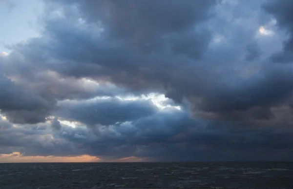 Noite Mar Azov Começa Uma Forte Tempestade — Fotografia de Stock