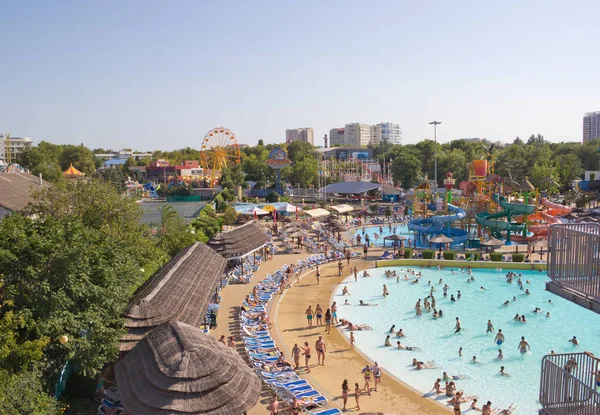 Anapa Rússia Agosto 2017 Parque Aquático Golden Beach Slides Água — Fotografia de Stock