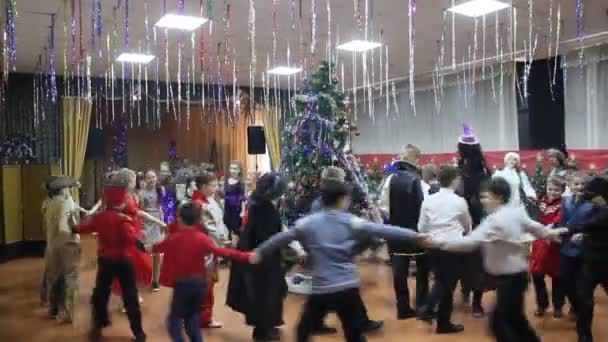 Primorsko Akhtarsk Russia Dicembre 2017 Bambini Nella Grande Sala Celebrano — Video Stock