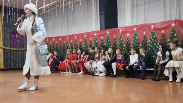 Primorsko Akhtarsk Russia Dicembre 2017 Bambini Nella Grande Sala Celebrano — Video Stock