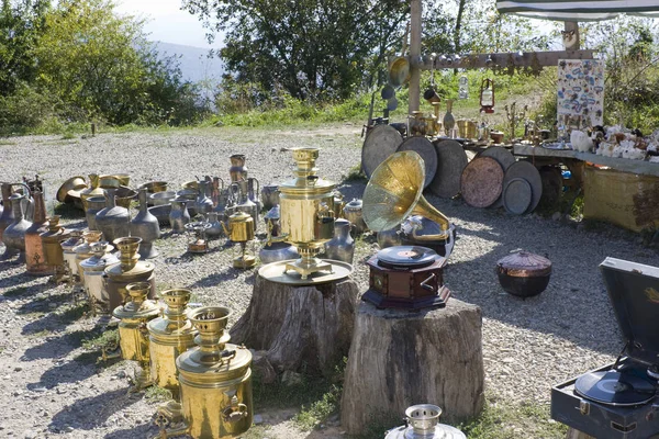 Antik Ételek Piacon Mentén Kaukázus — Stock Fotó