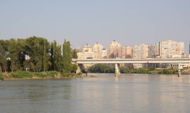 Krasnodar, Rusya Federasyonu-Ağustos 23,2018: Nehrin Kuban çıkabilir.