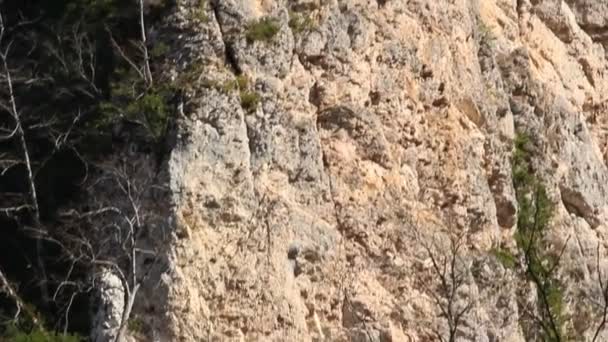 关岛峡谷 位于俄罗斯南部克拉斯诺达尔地区的一座自然纪念碑 — 图库视频影像