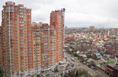 Krasnodar, Rusya - 4 Ağustos 2012: Krasnodar şehir görünümünü. Krasnodar Güney Rusya'nın önemli bir bölgesel şehir