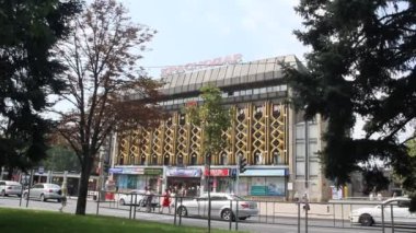 Krasnodar, Rusya Federasyonu-Ağustos 17, 2016: Krasnaya Krasnodar sokakta. Önemli bir bölgesel merkez Güney Rusya'nın Krasnodar olduğunu