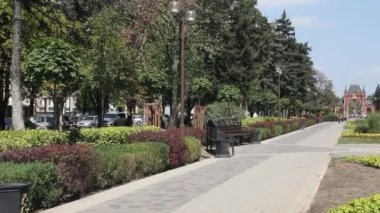 Krasnodar, Rusya Federasyonu-Ağustos 19, 2016: Alexander Boulevard Krasnodar merkezi. Büyük bir bölgesel merkezi Güney Rusya'nın Krasnodar olduğunu