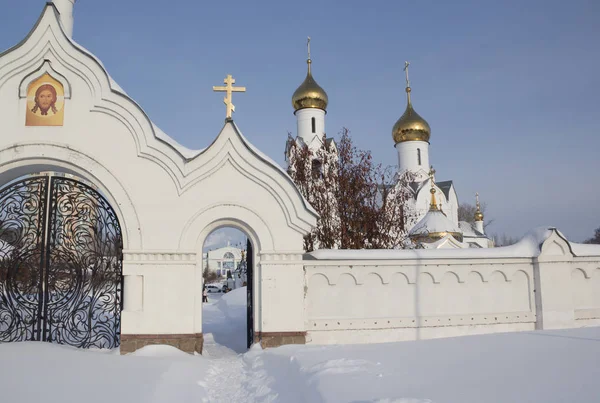 亚基斯特拉特戈斯 米哈伊尔教堂位于新西比尔斯克 俄罗斯 — 图库照片