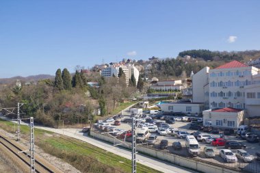 Tuvalet, Krasnodar Krayı, Rusya Federasyonu-24 Şubat 2017: Erken baharda Köyü manzara. Loo Karadeniz üzerinde büyük Sochi alanlarından biridir