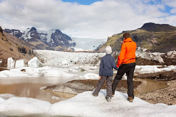 Rodina na Islandu — Stock fotografie