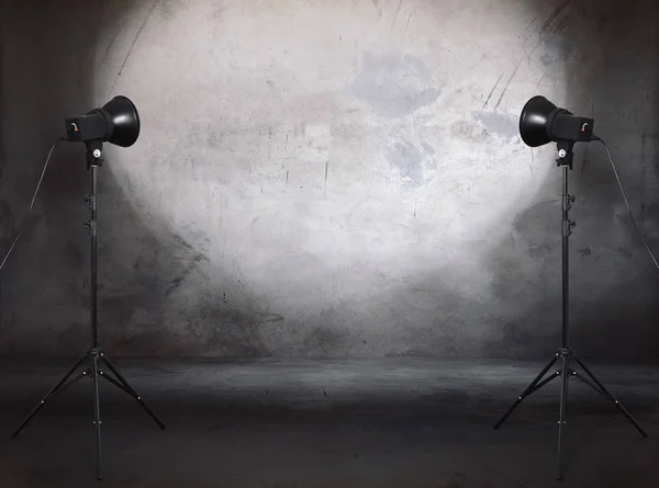 Studio Photo Dans Une Ancienne Salle Grunge Avec Mur Béton — Photo