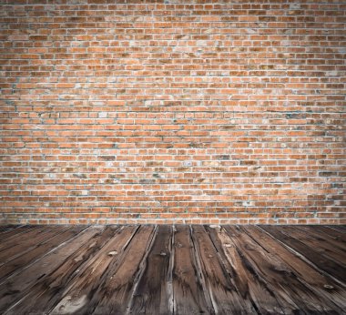 Tuğla duvarlı eski oda