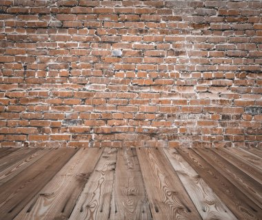 Tuğla duvarlı eski oda