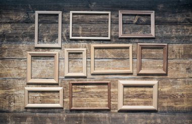 eski, duvarda çerçeve