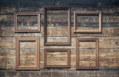 eski, duvarda çerçeve