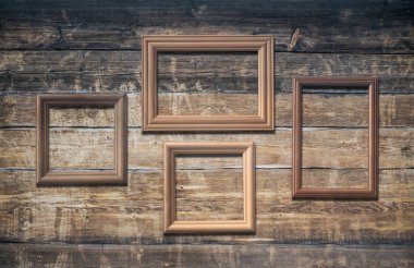 eski, duvarda çerçeve