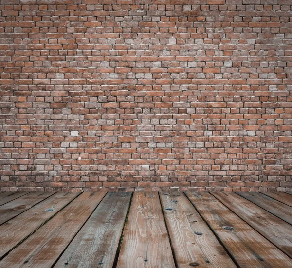 Altes Zimmer mit gemauerter Wand — Stockfoto