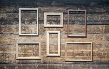 eski, duvarda çerçeve