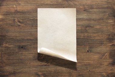 Kağıt ahşap üzerine