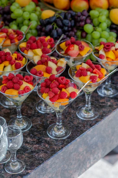 Wedding buffet table — Stock Photo, Image