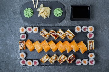 Sushi set - maki sushi ve nigiri suşi farklı.