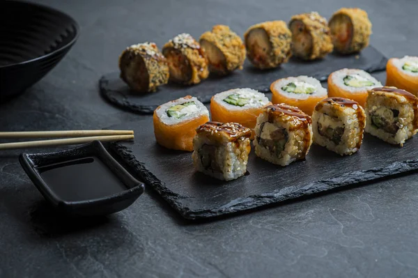 Sushi Set Japanese Food Roll Fresh Delicious Sushi — Stock Photo, Image