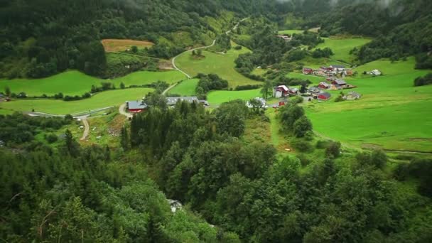 ノルウェーの山の谷のパノラマ — ストック動画