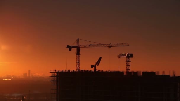 Gebäude Bei Sonnenuntergang Kontrastschatten — Stockvideo