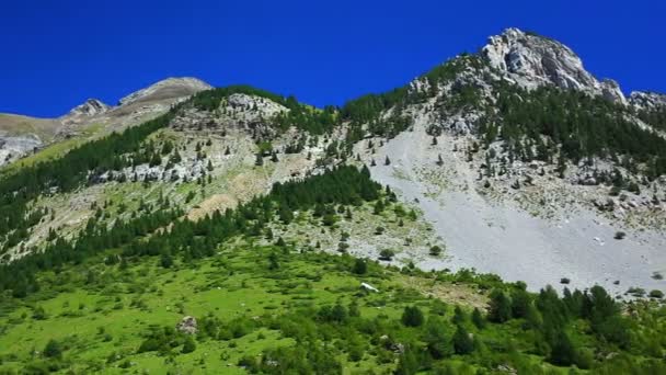 Pirineos Montañas Verano Paisaje — Vídeo de stock