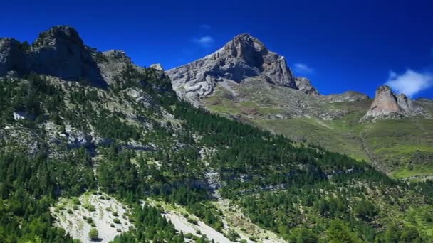 Vodopád Pyreneje Hory — Stock video