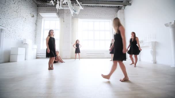 Instructeur Onderwijs Team Dansen — Stockvideo