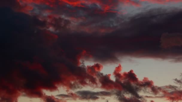 Dramático Preto Vermelho Por Sol Nuvens — Vídeo de Stock