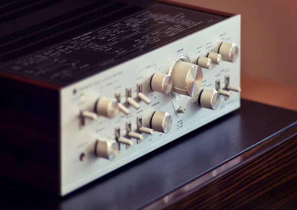 Vintage Audio Stereo Wzmacniacz Błyszczący Metal Przedni Panel Optonica Sm4646 — Zdjęcie stockowe