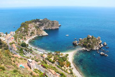 Isola Bella Adası ve güzel plajları, Taormina, Sicilya, İtalya