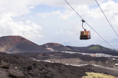 Silvestri kraterler ve teleferik Etna Yanardağı, Sicilya, İtalya